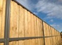 Kwikfynd Lap and Cap Timber Fencing
bruceact